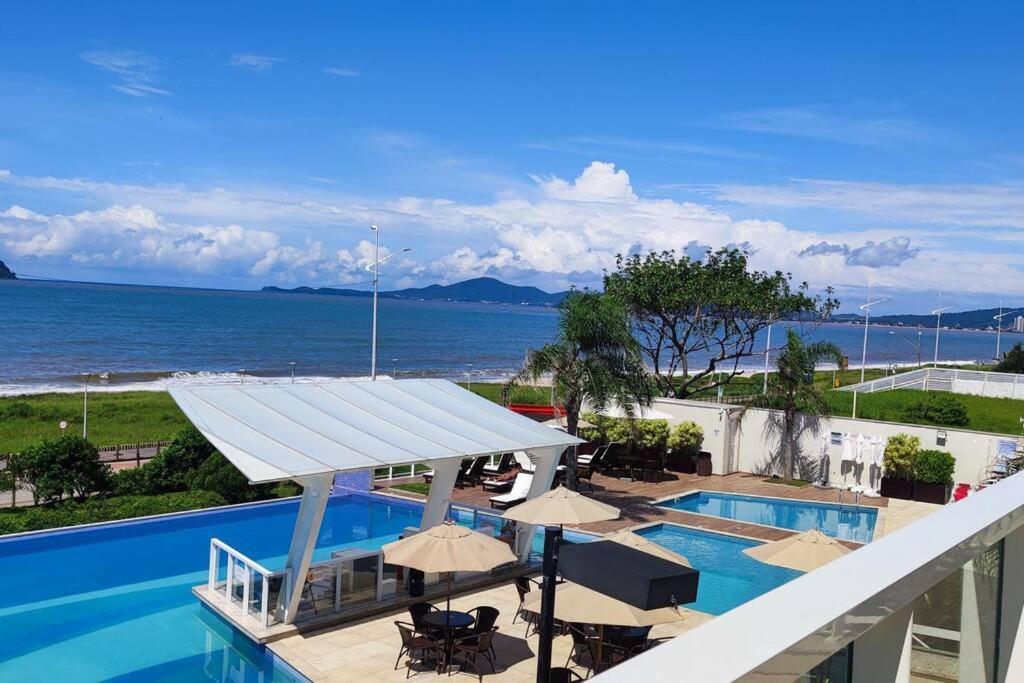 Bali Beach Home Club Rogga Beira Mar - Balneario Picarras Bagian luar foto