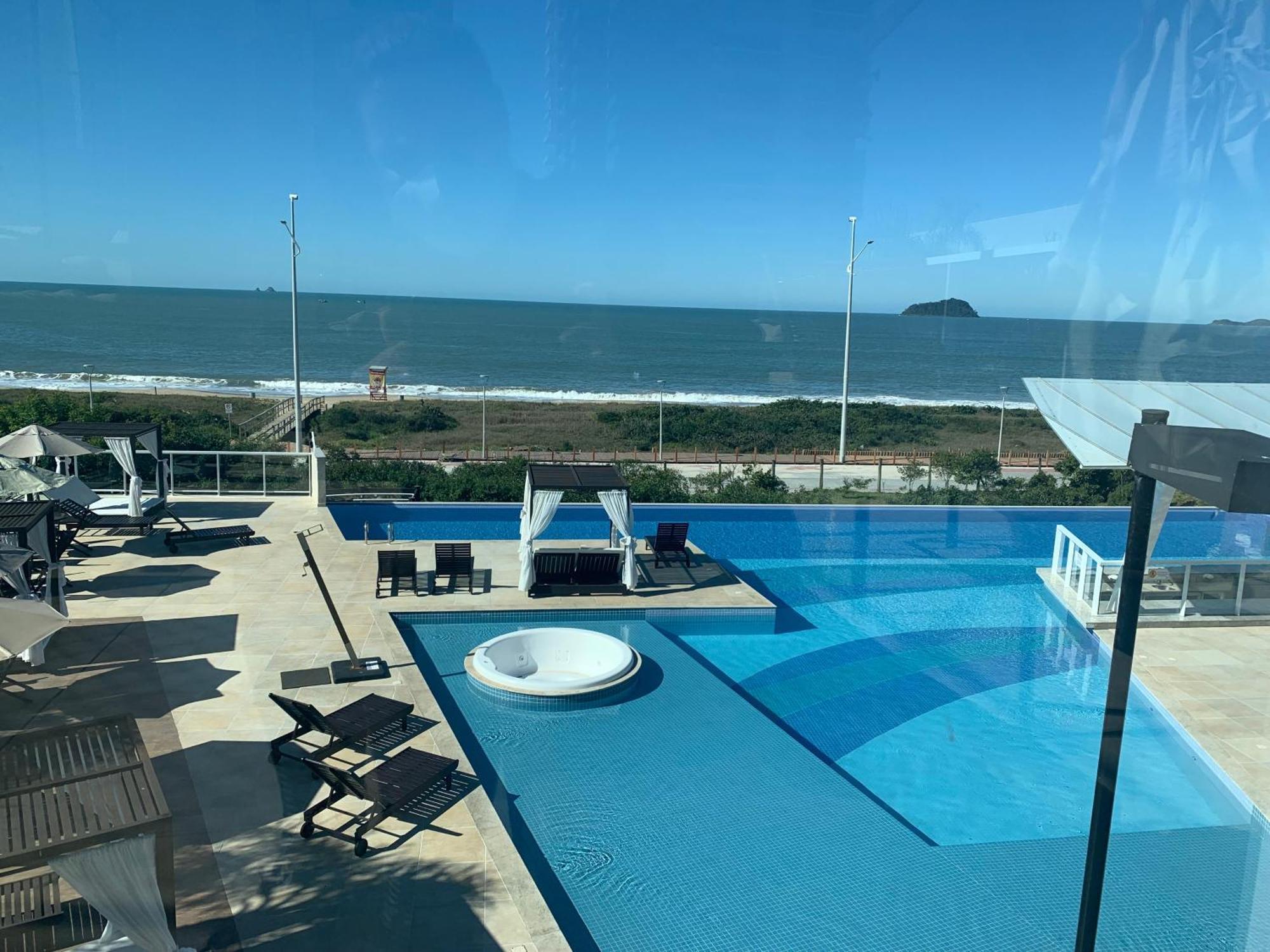 Bali Beach Home Club Rogga Beira Mar - Balneario Picarras Bagian luar foto